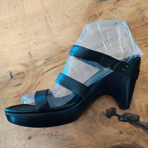 DONALD PLINER Vachetta Leather Sandals - Picture 8 of 8